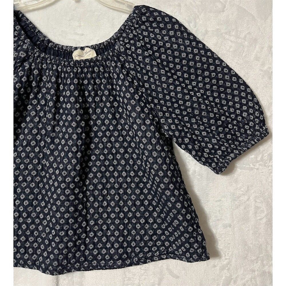 Universal Thread Blouse Womens Size M Navy Blue White Geometric Puff - Picture 3 of 8